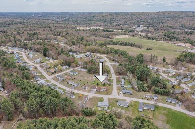 198 Spruce Drive, Farmington, NH 03835