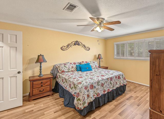 3013 Teague, Houston, TX 77080