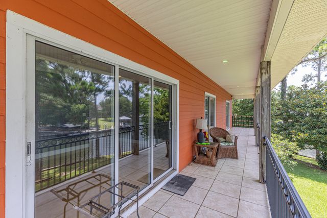 4561 Soundside Terrace, Tiger Point, FL 32563