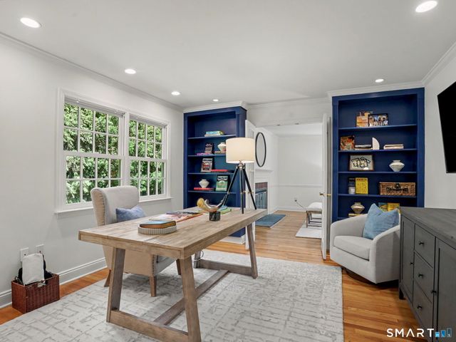 917 Silvermine Road, New Canaan, CT 06840
