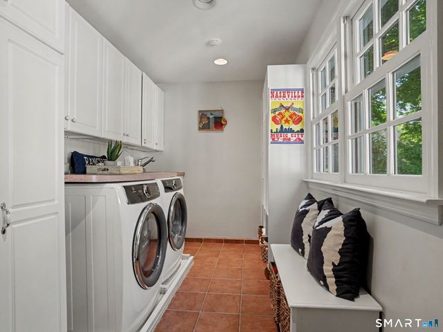 917 Silvermine Road, New Canaan, CT 06840