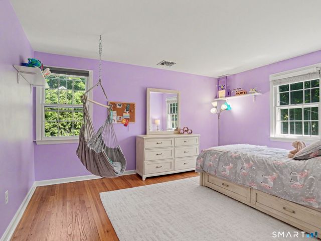917 Silvermine Road, New Canaan, CT 06840