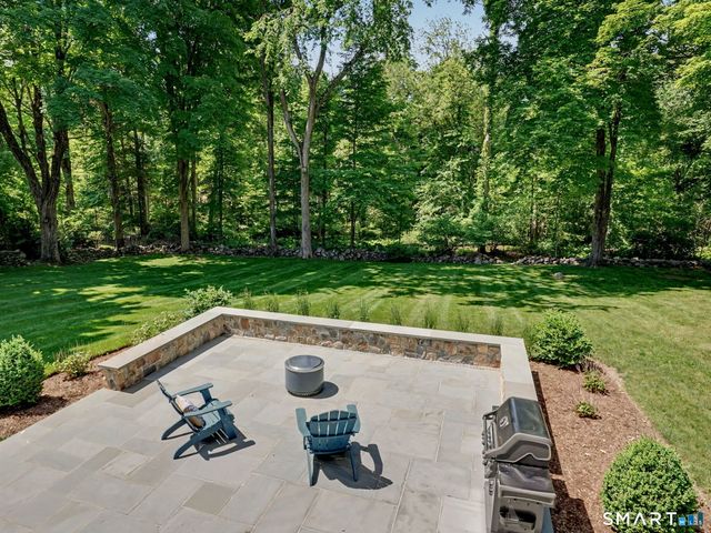 917 Silvermine Road, New Canaan, CT 06840