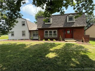 3496 Lawrence Banet Road, Floyds Knobs, IN 47119