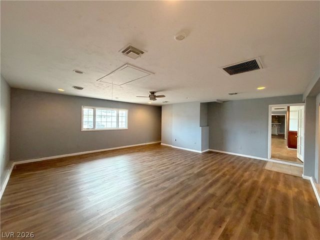 2010 East Pebble Road, Las Vegas, NV 89123