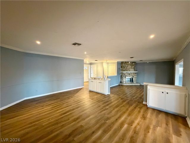 2010 East Pebble Road, Las Vegas, NV 89123