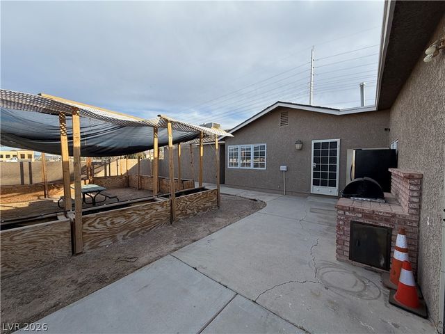 2010 East Pebble Road, Las Vegas, NV 89123