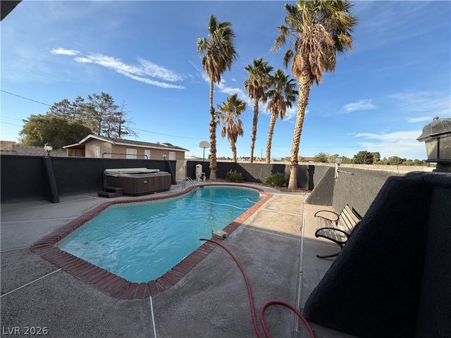 2010 East Pebble Road, Las Vegas, NV 89123