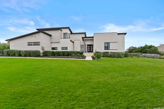 1347 BORDEAUX LN, New Braunfels, TX 78132