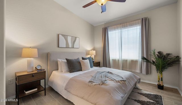 3250 W GREENWAY Road 164, Phoenix, AZ 85053