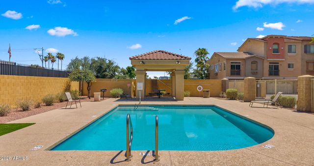 3250 W GREENWAY Road 164, Phoenix, AZ 85053