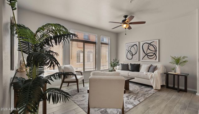 3250 W GREENWAY Road 164, Phoenix, AZ 85053