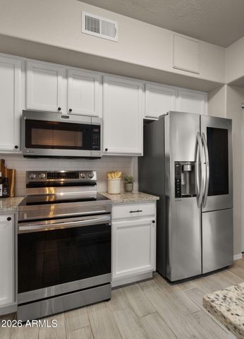 3250 W GREENWAY Road 164, Phoenix, AZ 85053