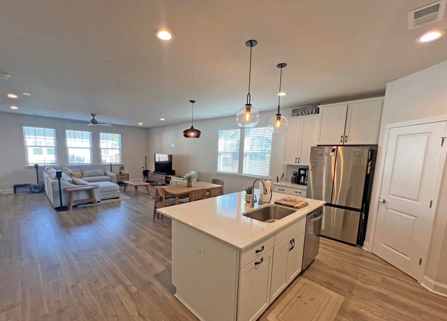 1408 Deercreek Drive, Manning, SC 29102