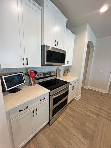 1408 Deercreek Drive, Manning, SC 29102