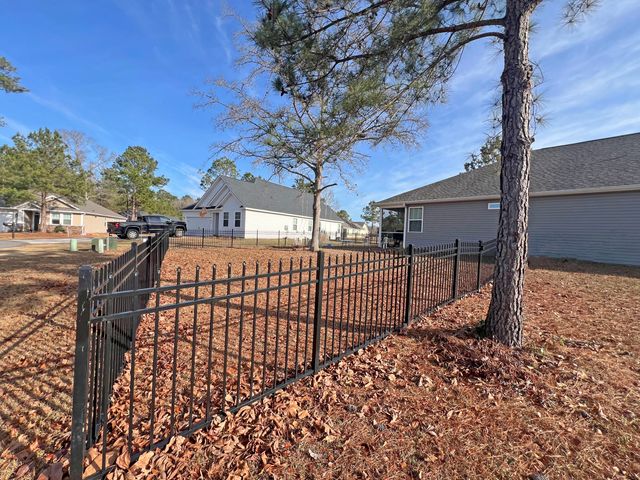 1408 Deercreek Drive, Manning, SC 29102