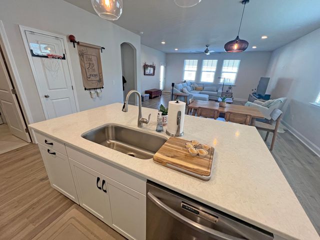 1408 Deercreek Drive, Manning, SC 29102