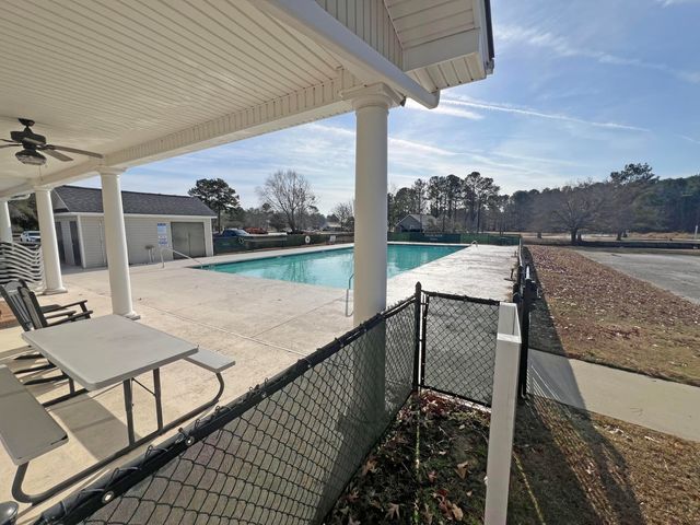 1408 Deercreek Drive, Manning, SC 29102