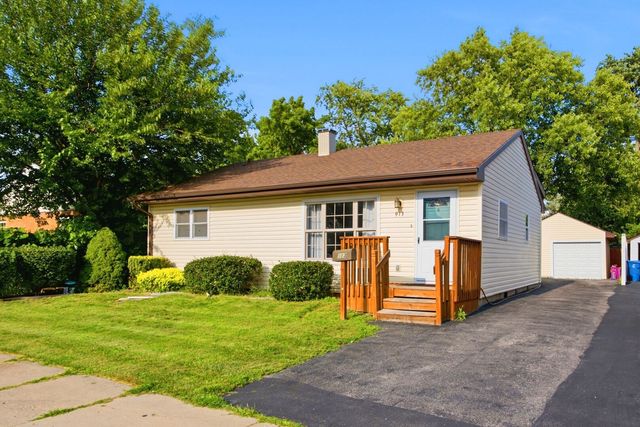 913 Church Road, Aurora, IL 60505