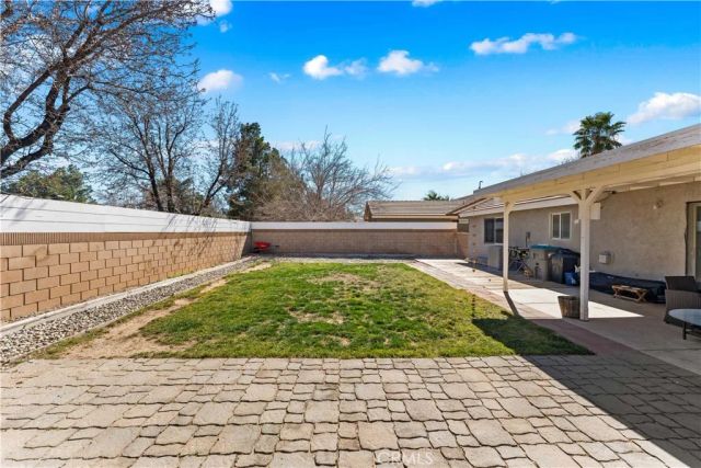 44840 Fenhold, Lancaster, CA 93535