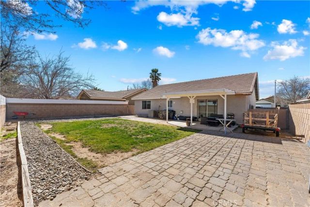 44840 Fenhold, Lancaster, CA 93535