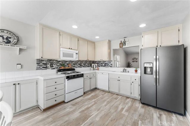 44840 Fenhold, Lancaster, CA 93535