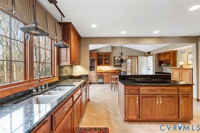 3030 Mount Hill Dr, Midlothian, VA 23113