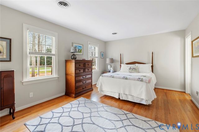 3030 Mount Hill Dr, Midlothian, VA 23113