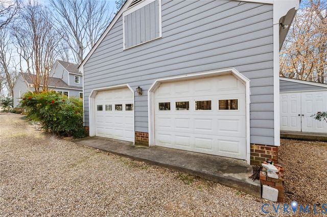 3030 Mount Hill Dr, Midlothian, VA 23113