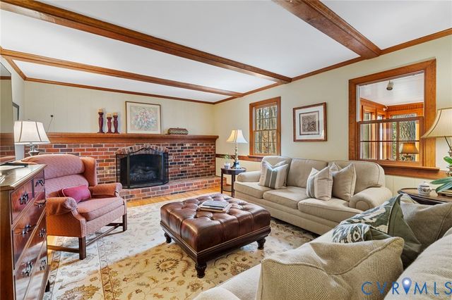 3030 Mount Hill Dr, Midlothian, VA 23113