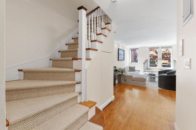 425 Beacon Street 1, Boston, MA 02115