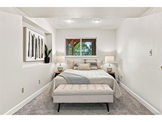 1120 Somerset St, Lafayette, CO 80026