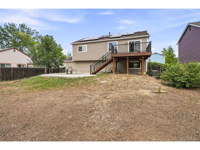 1120 Somerset St, Lafayette, CO 80026