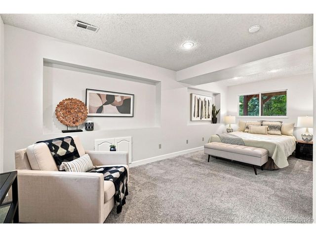 1120 Somerset St, Lafayette, CO 80026