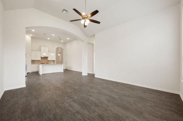 7905 Sunrise Ravine PASS, Lago Vista, TX 78645