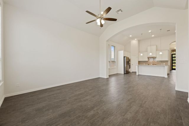 7905 Sunrise Ravine PASS, Lago Vista, TX 78645