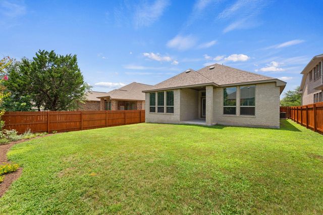 7905 Sunrise Ravine PASS, Lago Vista, TX 78645