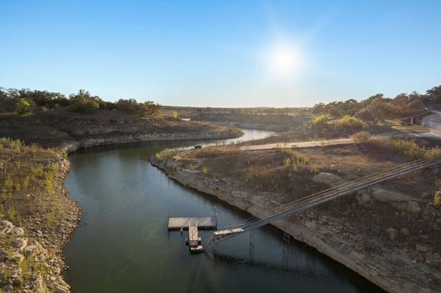 7905 Sunrise Ravine PASS, Lago Vista, TX 78645