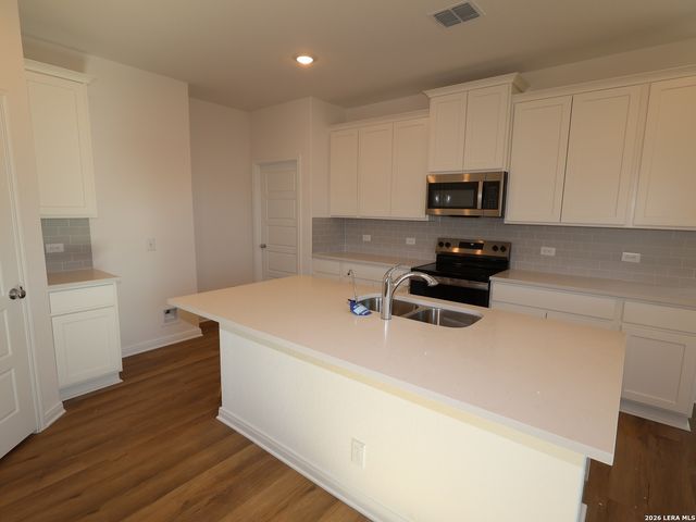 4230 Winston Way, New Braunfels, TX 78130