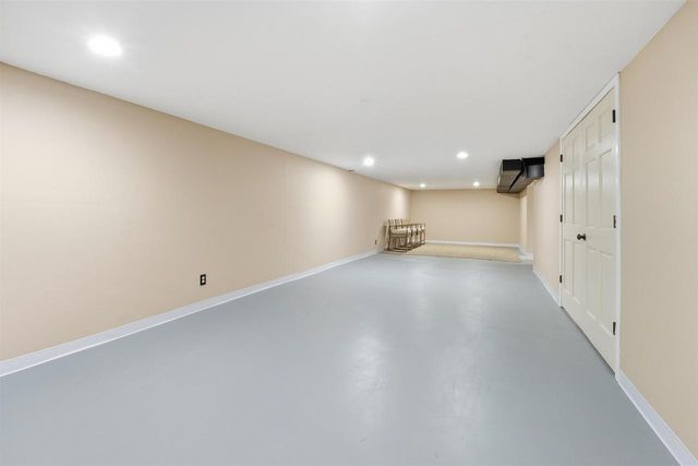 86 PIONEER COURT, Fond Du Lac, WI 54935