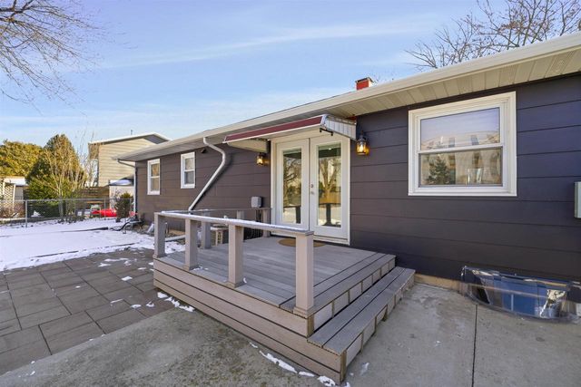 86 PIONEER COURT, Fond Du Lac, WI 54935