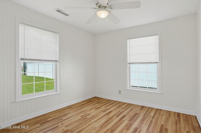 201 Riverside Drive, Sneads Ferry, NC 28460