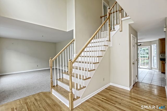 29 Commodore Hull Drive, Derby, CT 06418