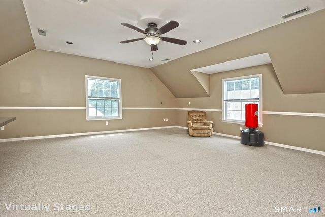 29 Commodore Hull Drive, Derby, CT 06418