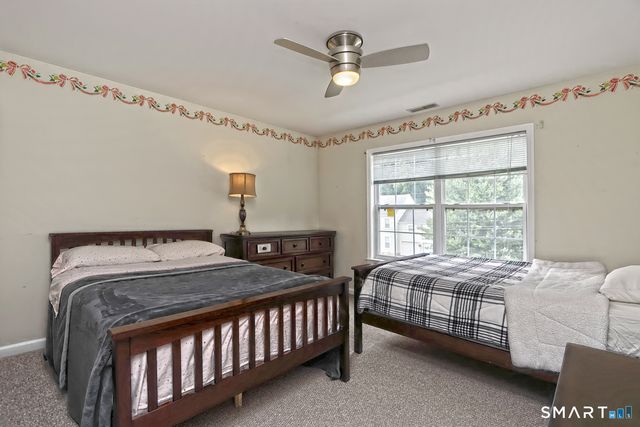 29 Commodore Hull Drive, Derby, CT 06418