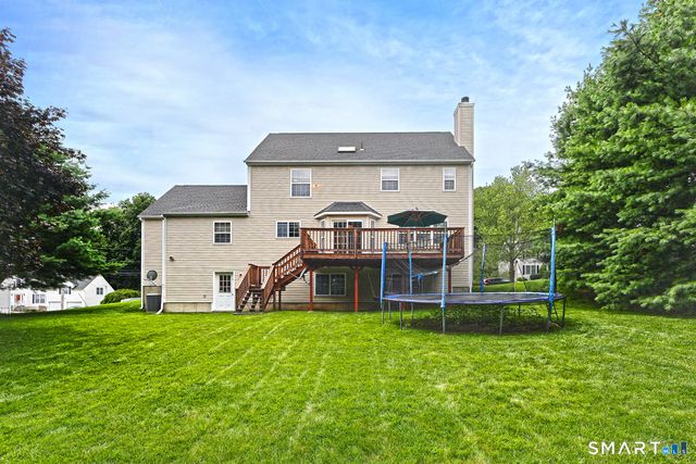 29 Commodore Hull Drive, Derby, CT 06418