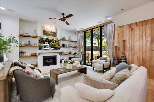 7810 Hardy DR, Austin, TX 78757