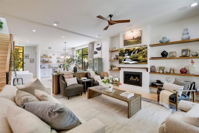 7810 Hardy DR, Austin, TX 78757