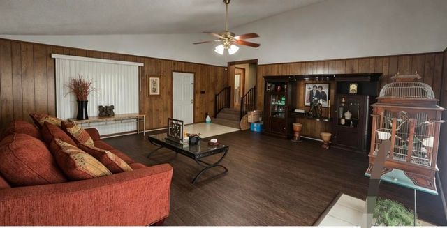 1379 E MCLEMORE AVE, Memphis, TN 38106