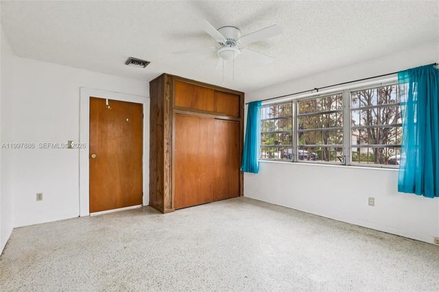 4756 SW 7th St, Miami, FL 33134